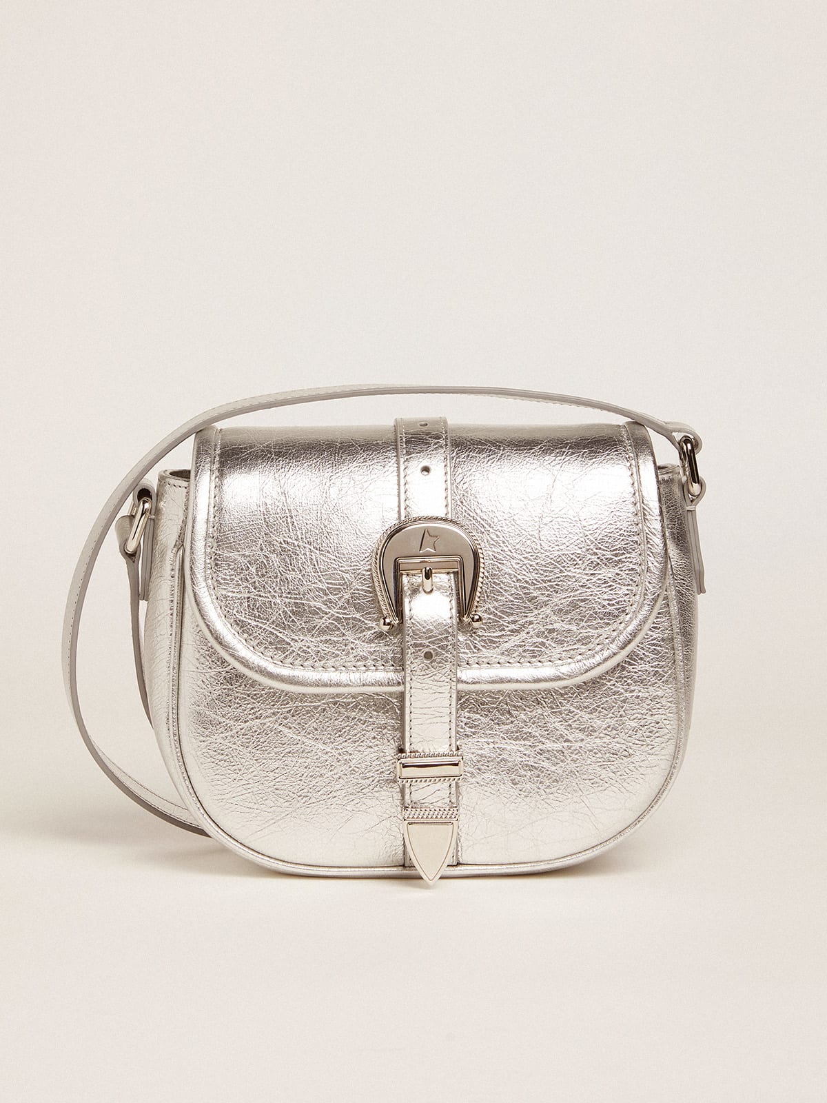 Golden Goose - Petit sac Rodeo Bag femme en cuir lamé argenté in 