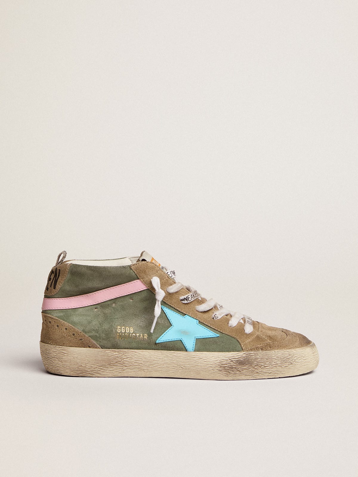 Zapatillas deportivas Mid Star LTD de ante color verde militar con de piel color celeste y detalle «coma» de piel rosa | Golden Goose