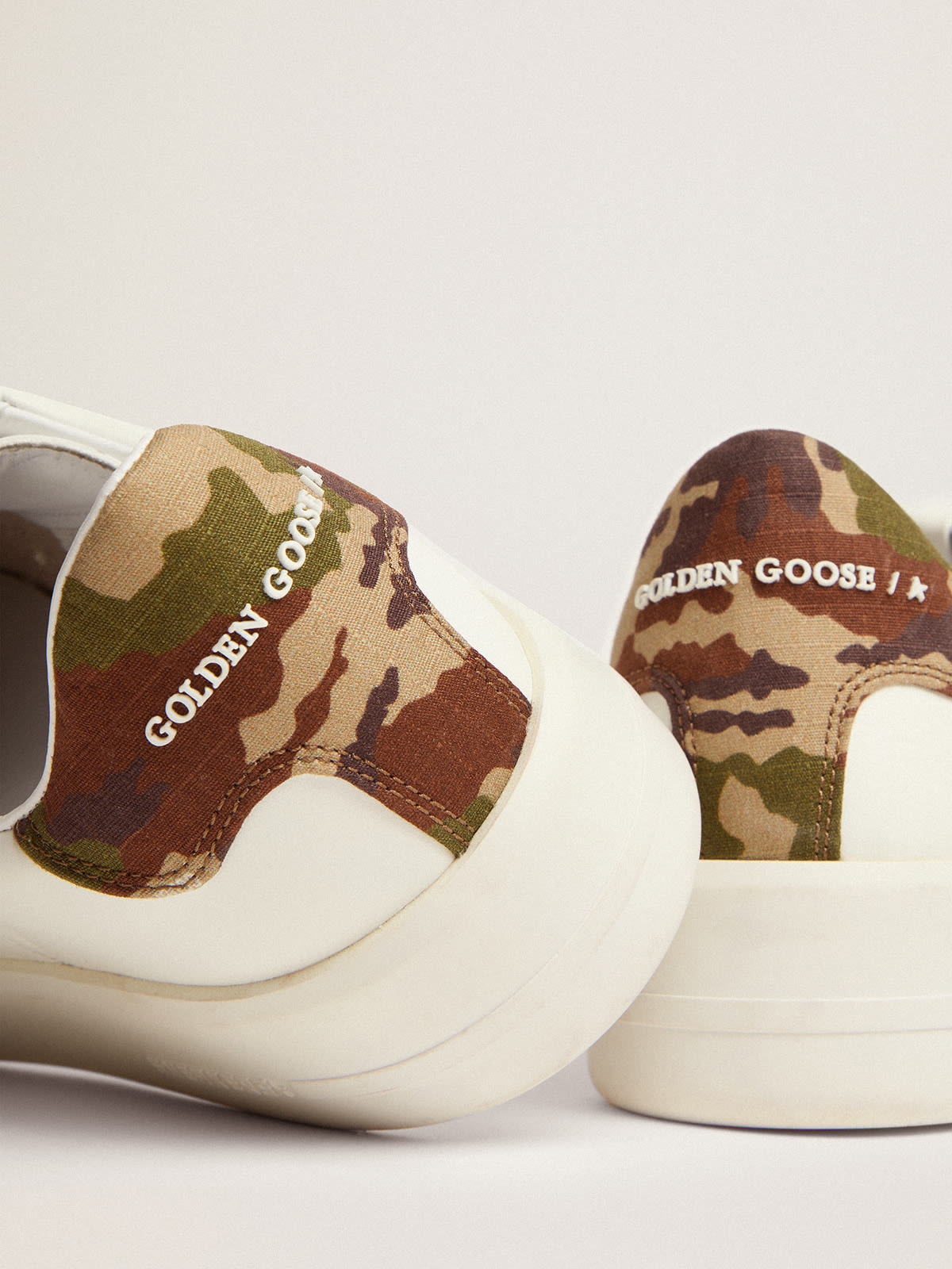 Golden Goose - Purestar sneakers in white leather with tone-on-tone star and green heel tab in camouflage-print ripstop fabric in 