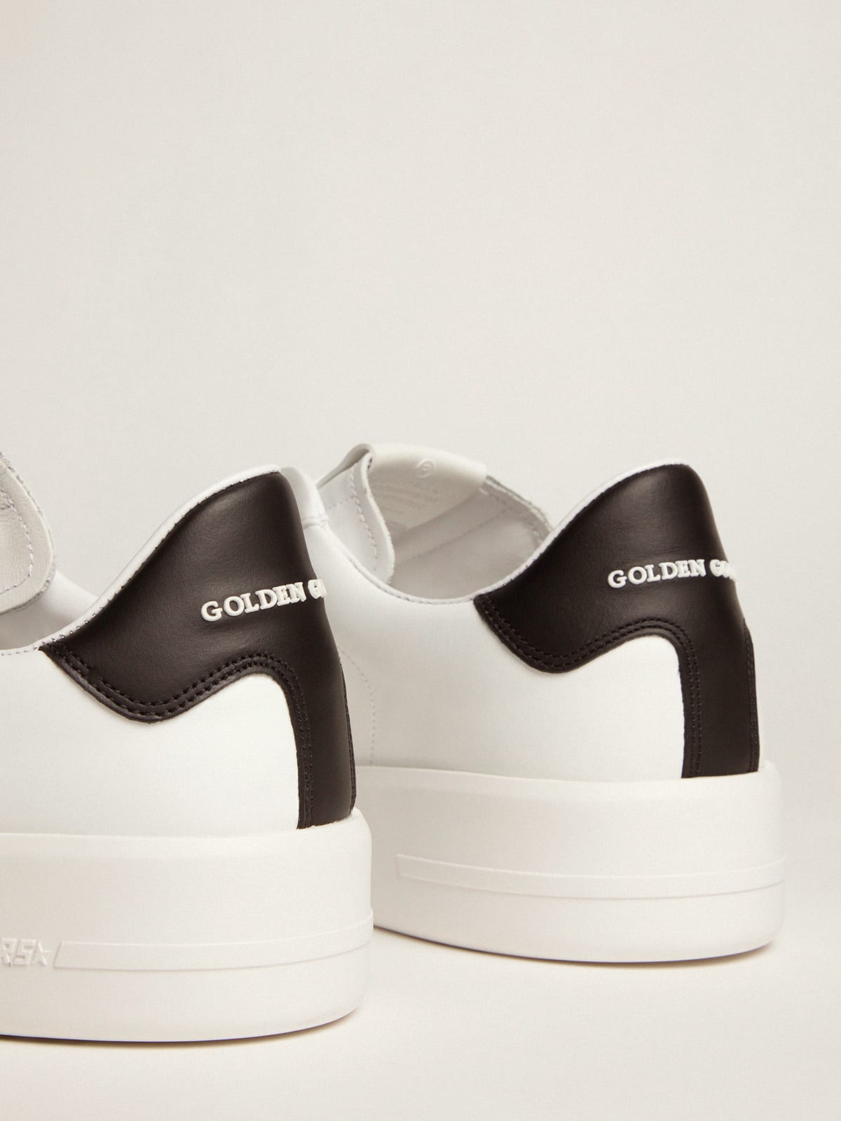 Golden Goose - Purestar sneakers with black heel tab in 