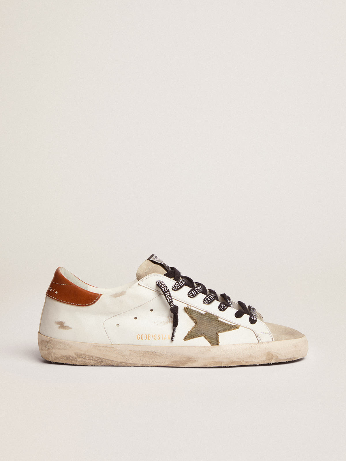 Golden Goose - Men's Super-Star with star in olive green canvas in 