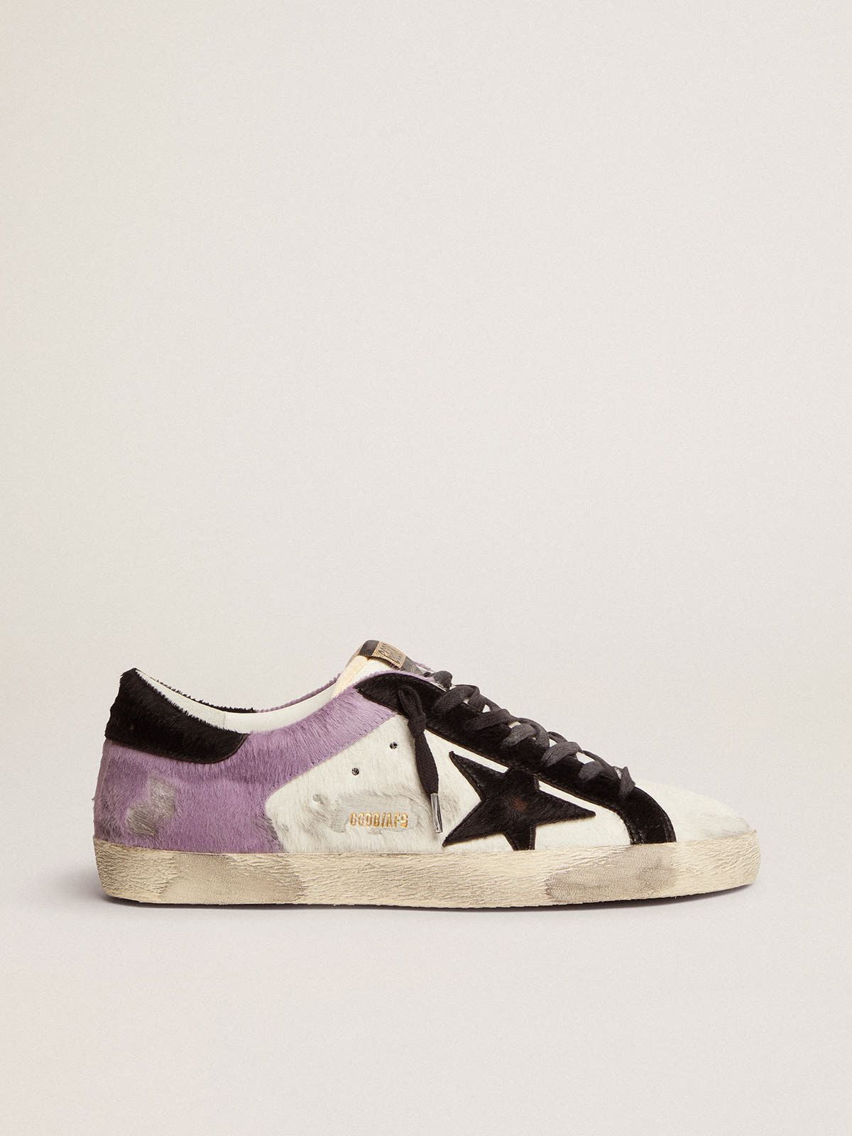 Golden Goose - Super-Star sneakers in white and lilac pony skin with black pony skin inserts in 