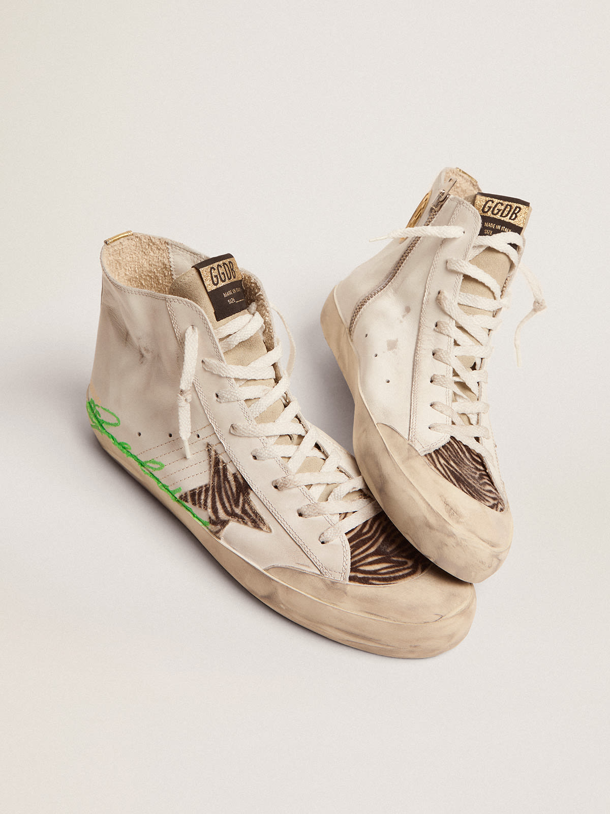 Golden Goose - Zapatillas deportivas Francy Penstar LTD de piel blanca con estrella de piel efecto potro con motivo cebra y logotipo con purpurina verde in 