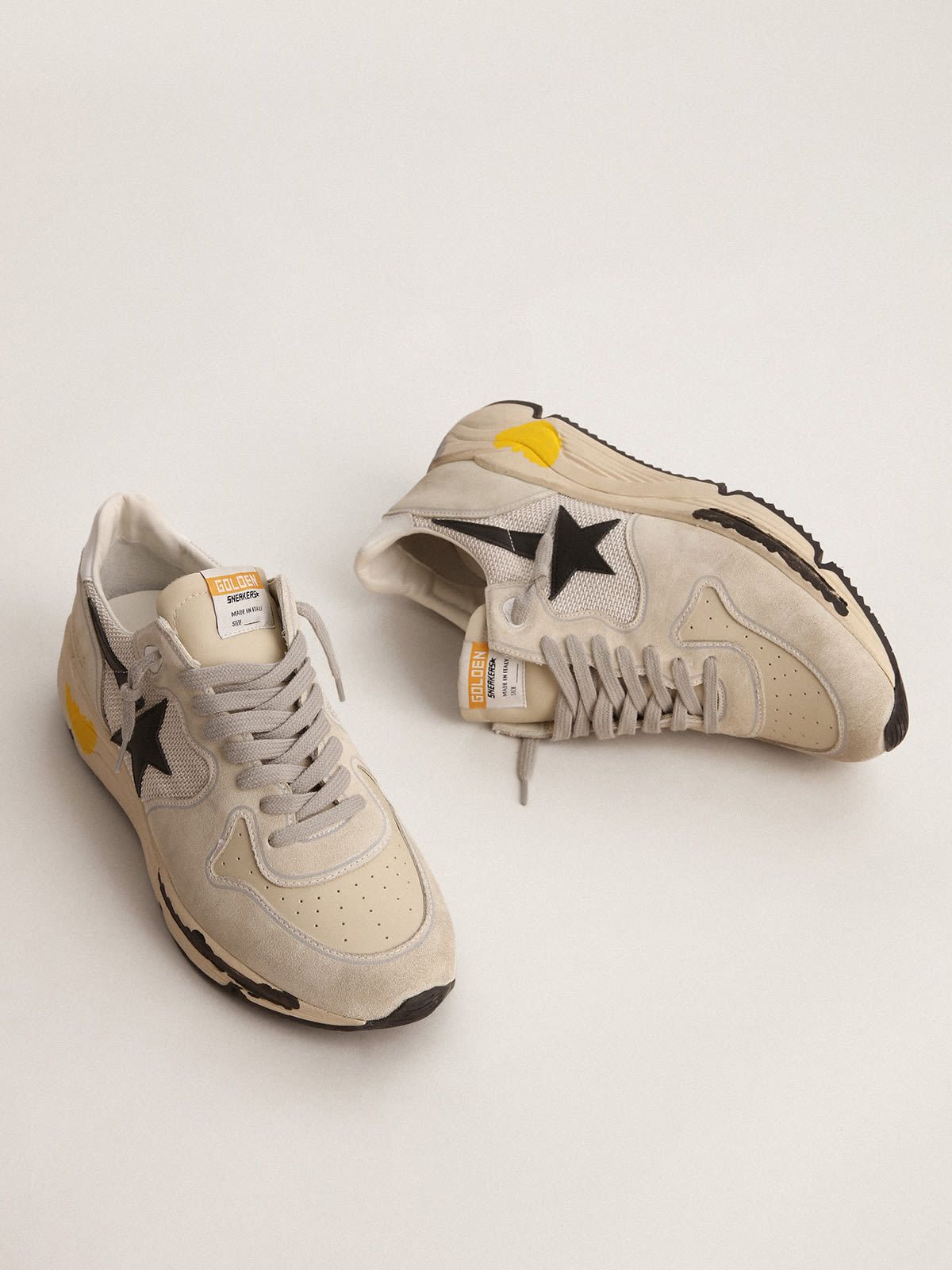 Running Sole sneakers in mesh and ice-gray suede | Golden Goose