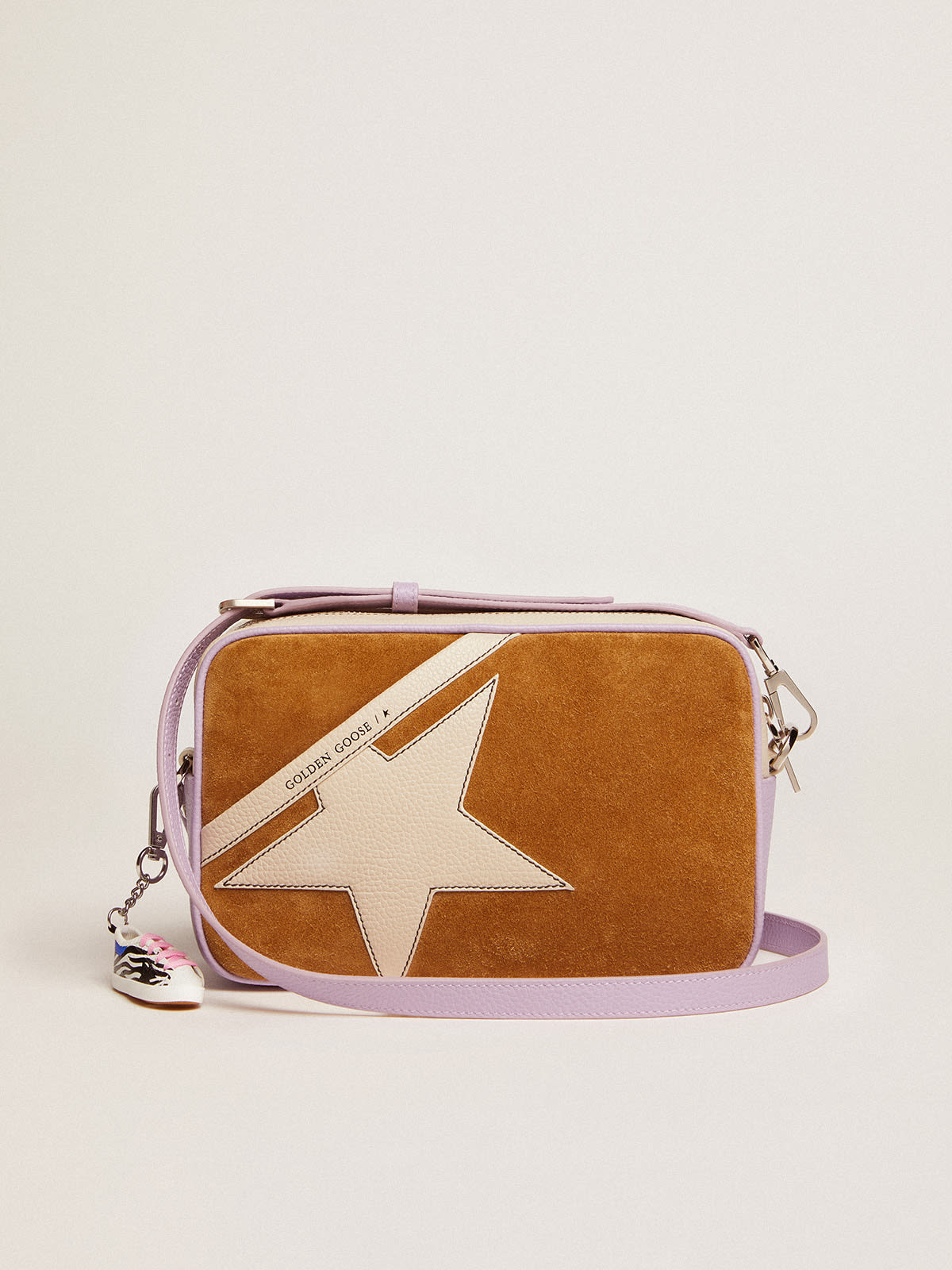 Star Bag in white and lilac hammered leather with camel-colored