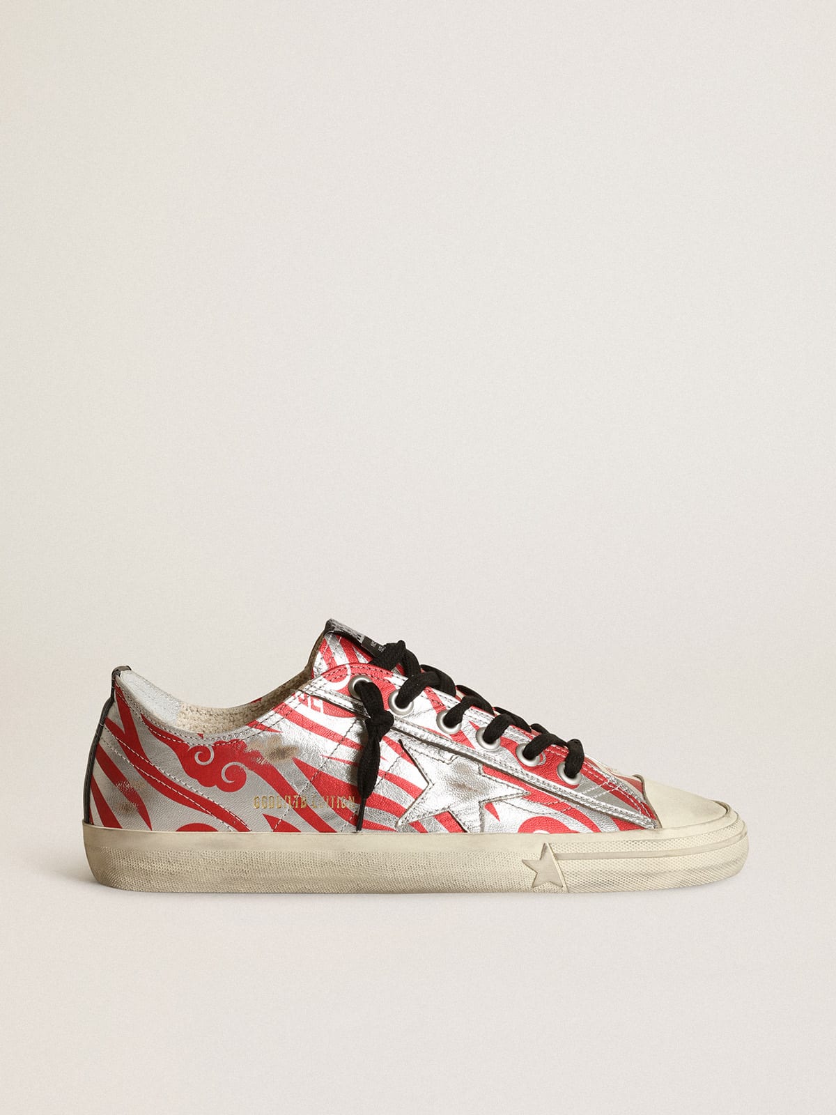 Men\'s V-Star LTD in silver and red laminated leather with tiger print |  Golden Goose