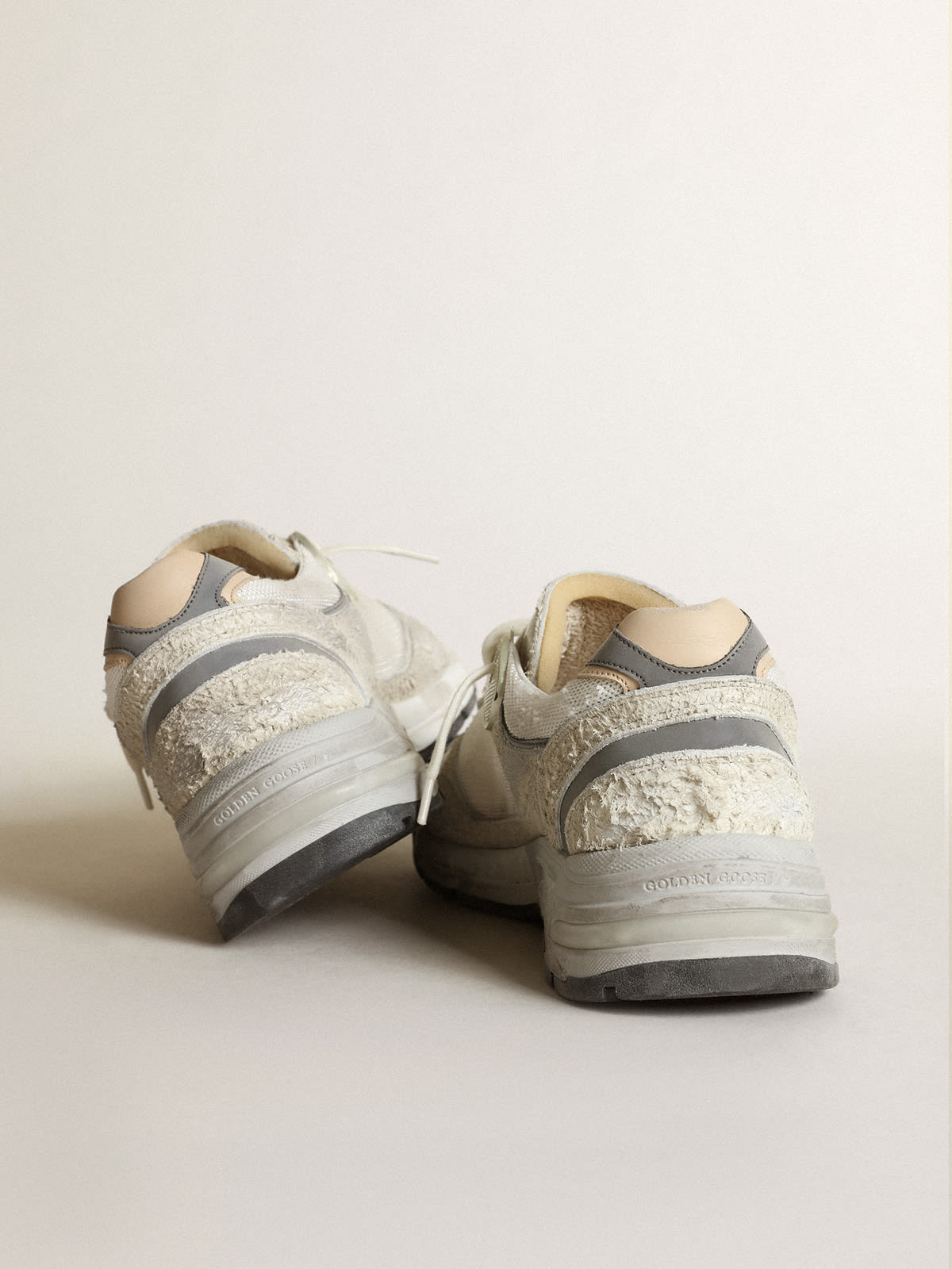 Golden Goose - Dad-Star sneakers in white and gray suede with white leather star in 