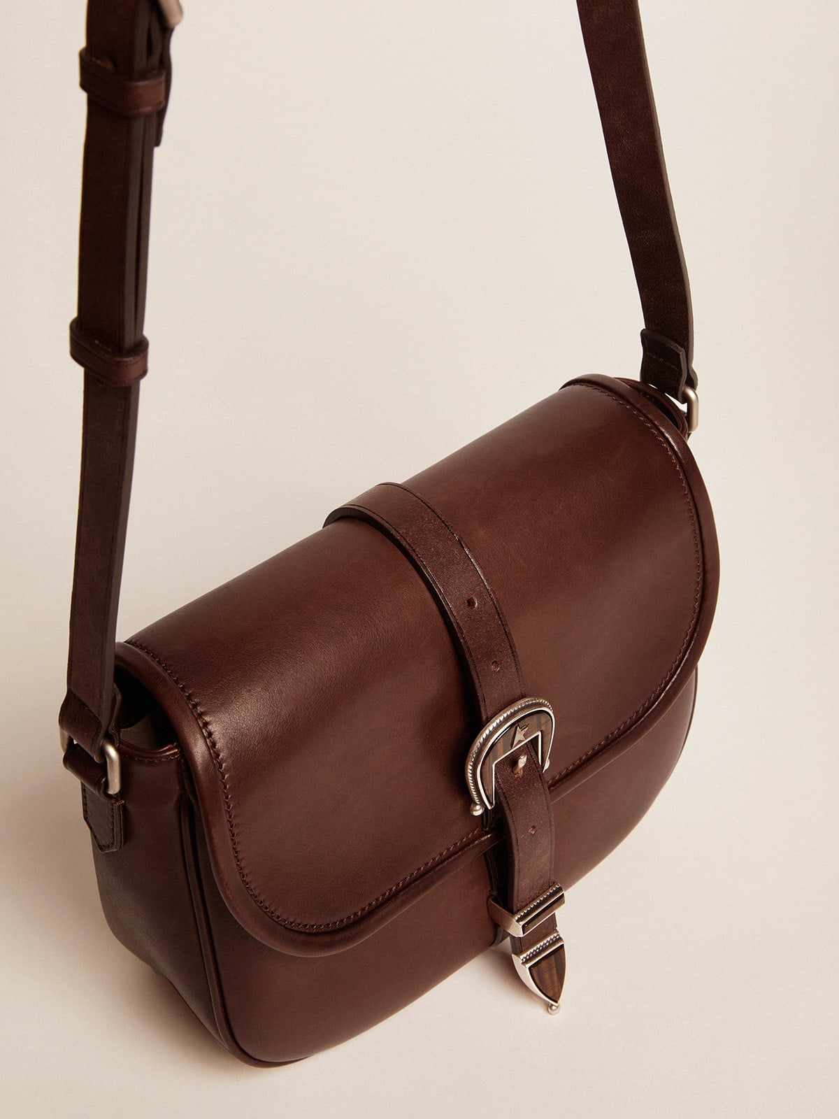 Golden Goose - Medium Rodeo Bag in dark tan leather     in 