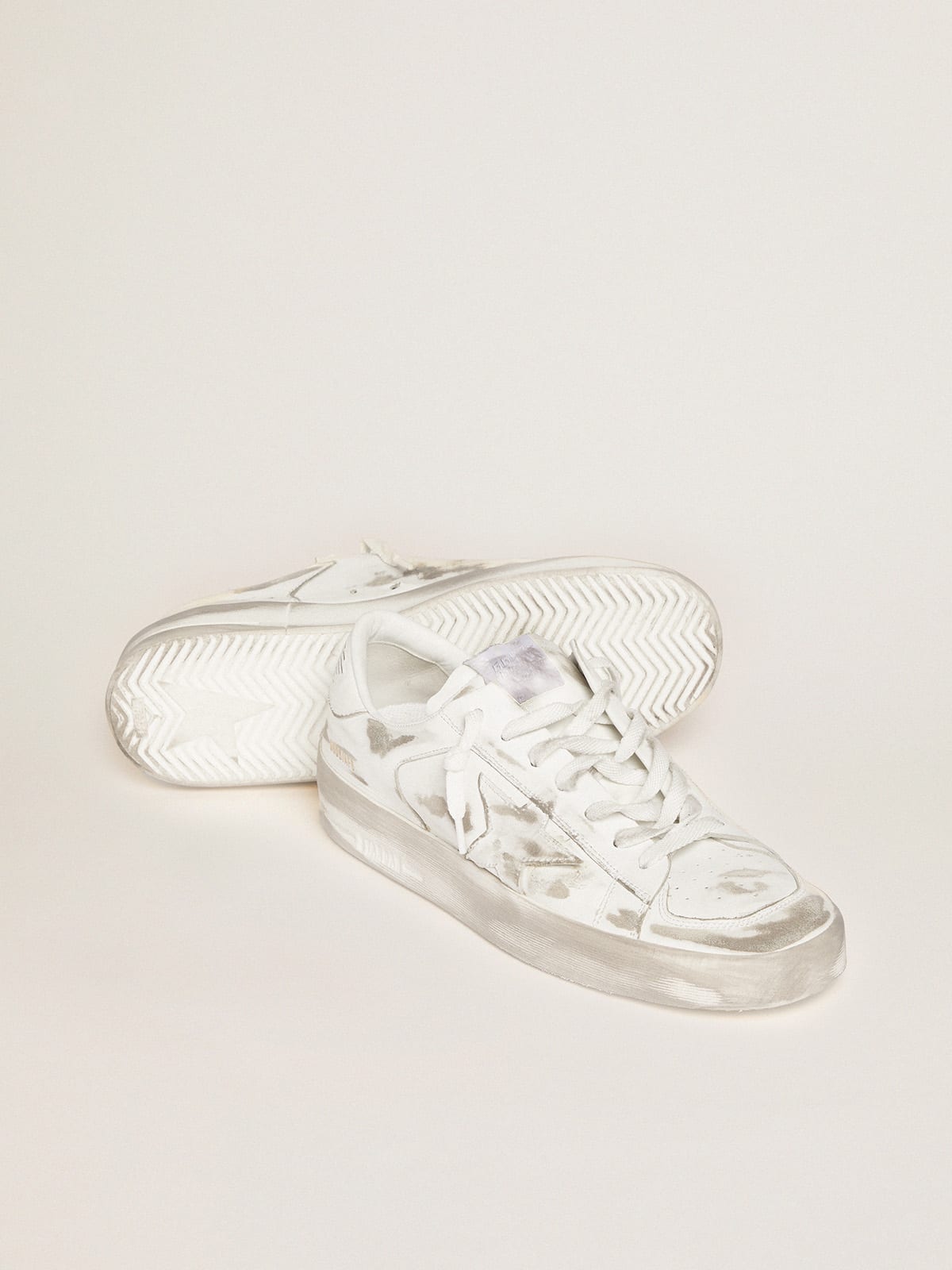 Golden Goose - Men's Stardan in white leather with distressed effect in 