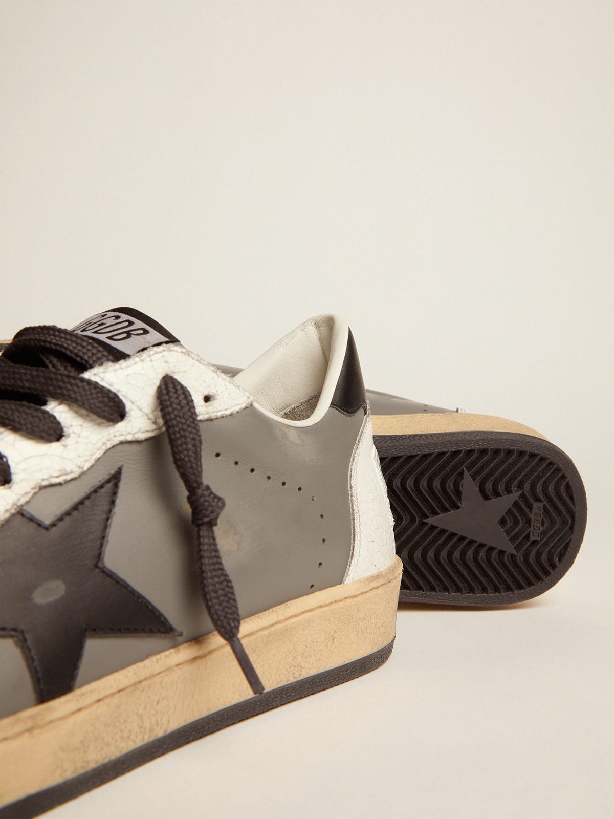 Golden Goose - Ball Star in gray leather with a black leather star and heel tab in 