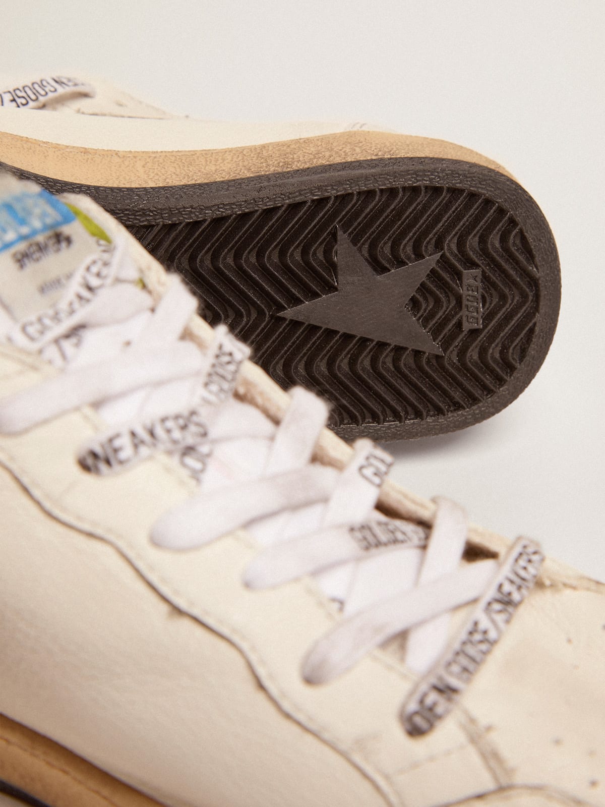 Golden Goose - Ball Star LTD sneakers with lime-green leather star and heel tab in 