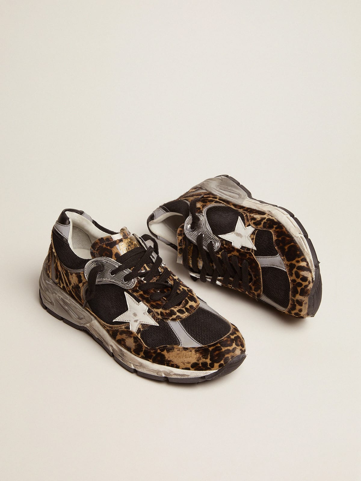 Golden Goose - Zapatillas deportivas Dad-Star de piel efecto potro con motivo leopardo con estrella de piel blanca in 