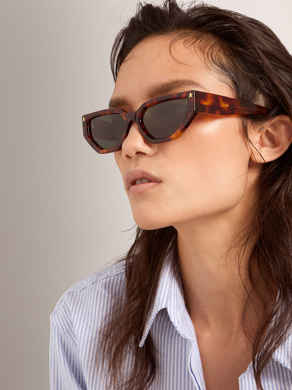 Golden Goose - Rectangular-style Sunframe Jackie with Havana brown frame and gold details in 