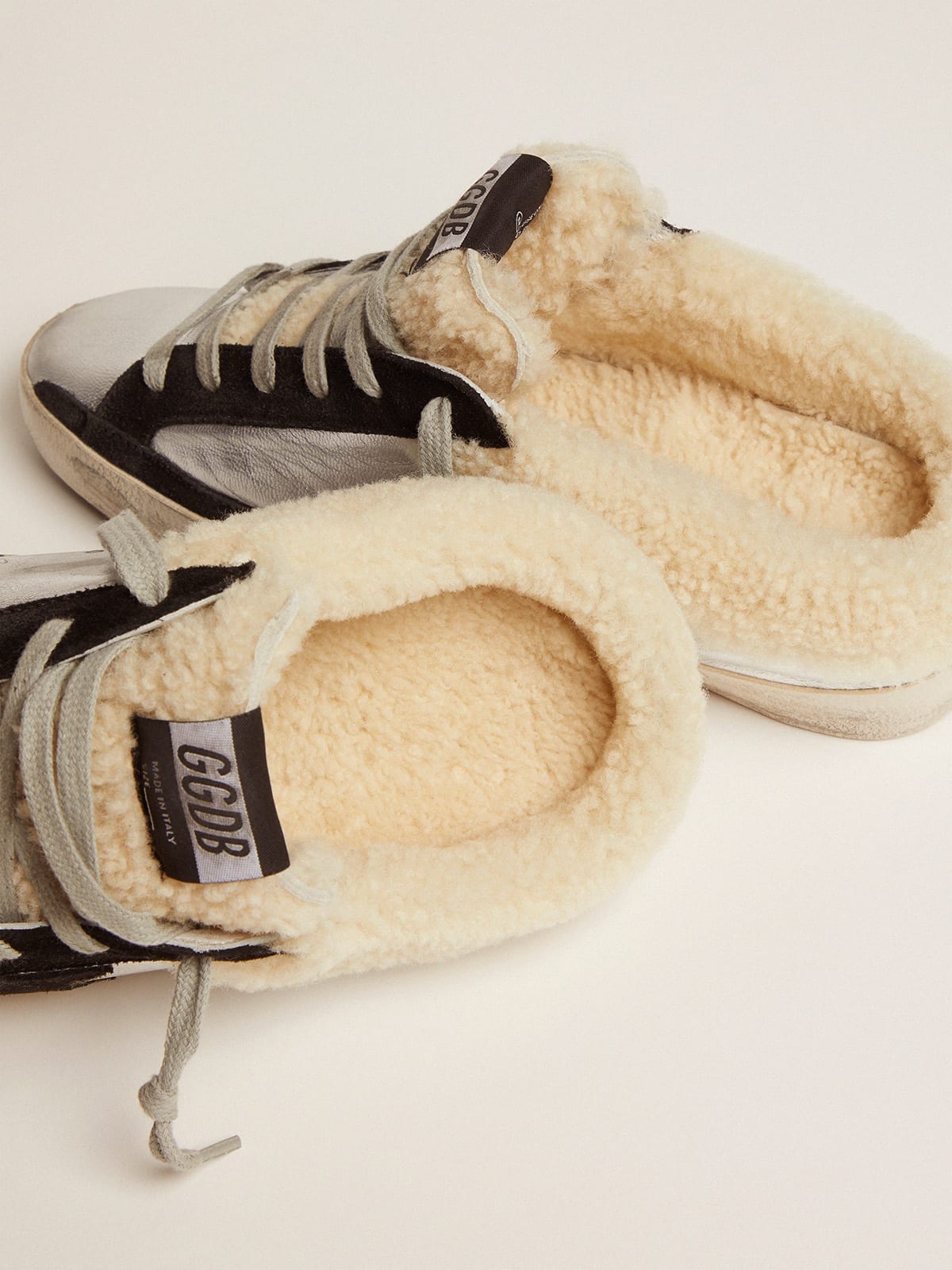 Golden Goose - Super-Star Sabots in silver laminated leather with black suede star in 