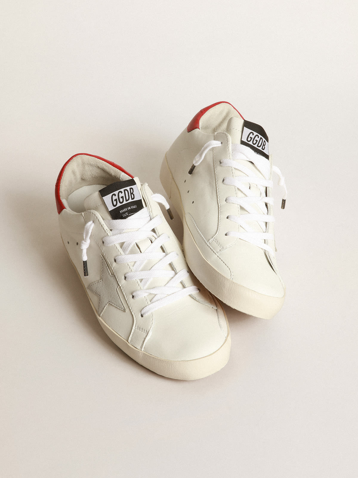 Golden Goose - Super-Star sneakers with ice-gray suede star and burgundy suede heel tab in 