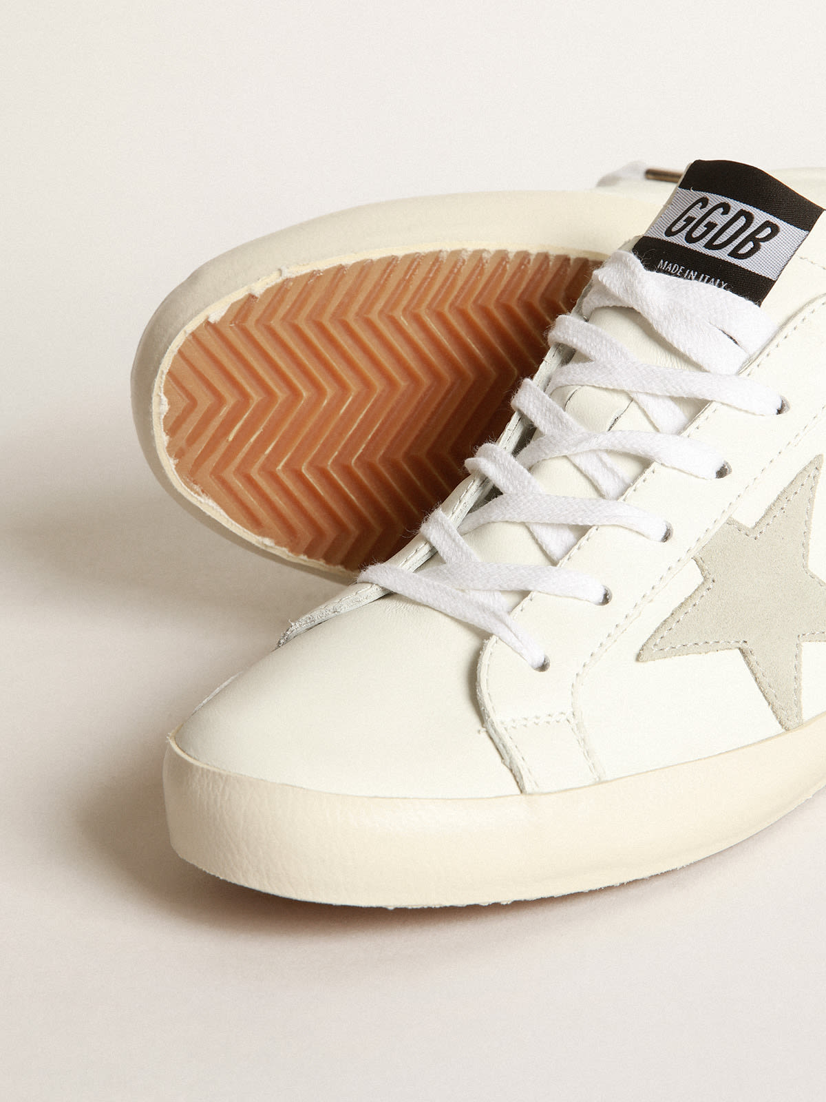 Golden goose best sale superstar clean