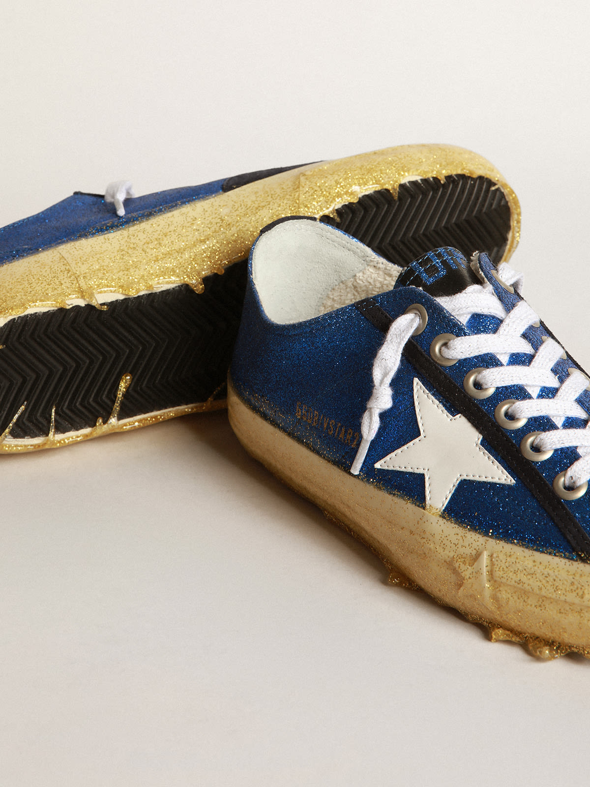 Golden Goose - V-Star sneakers in electric blue micro-glitter with white patent leather star and black suede heel tab in 