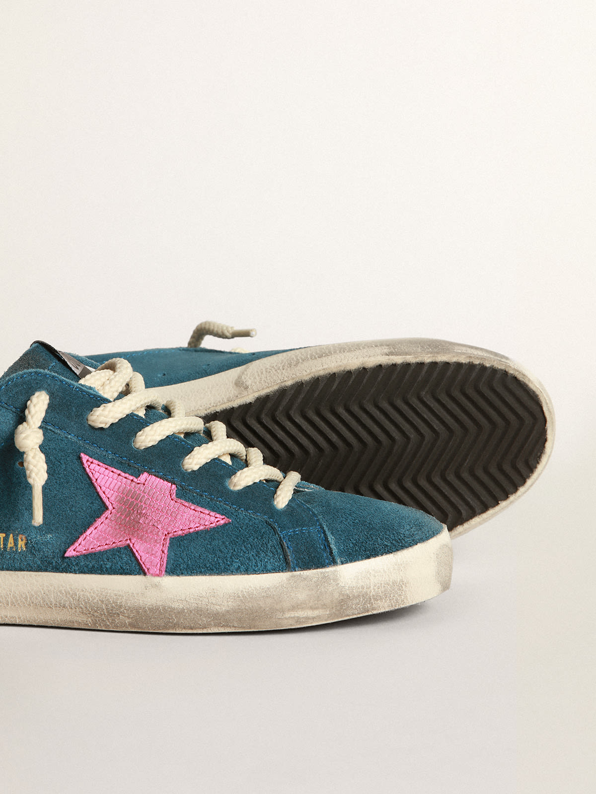 Golden Goose - Super-Star sneakers in blue suede with a pink star     in 
