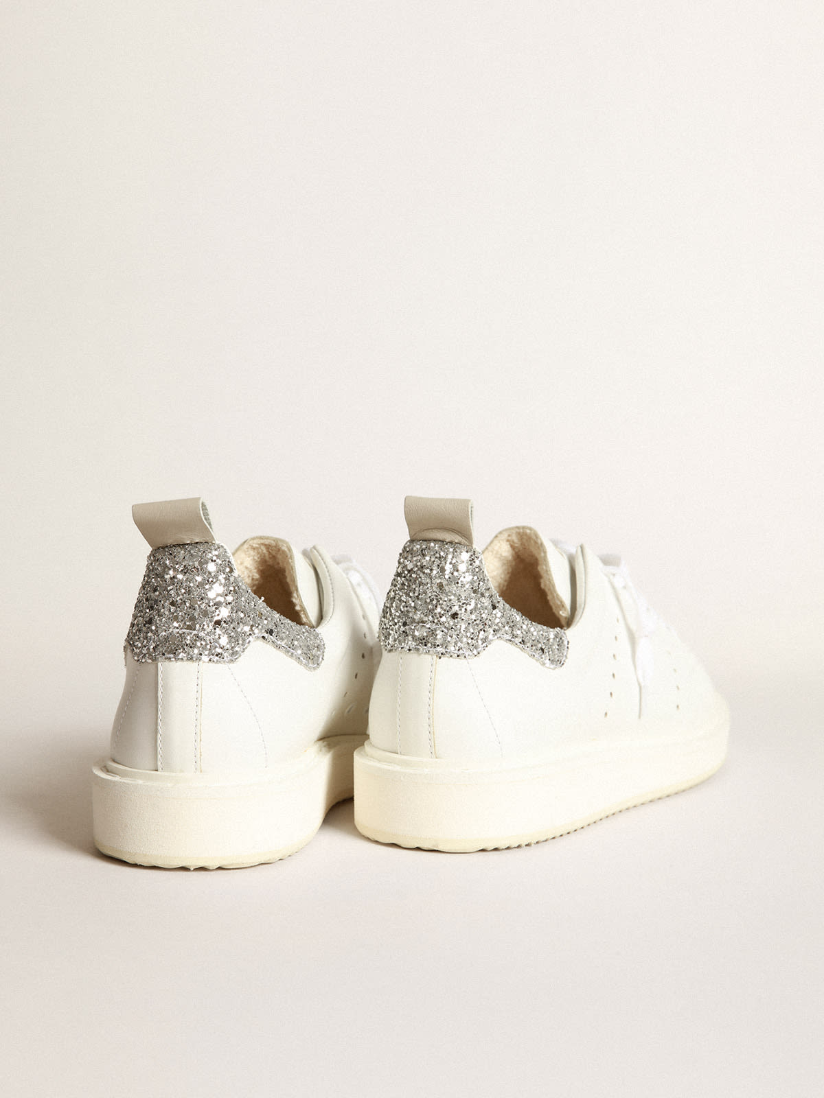 Golden Goose - Starter sneakers in white leather with silver glitter heel tab in 