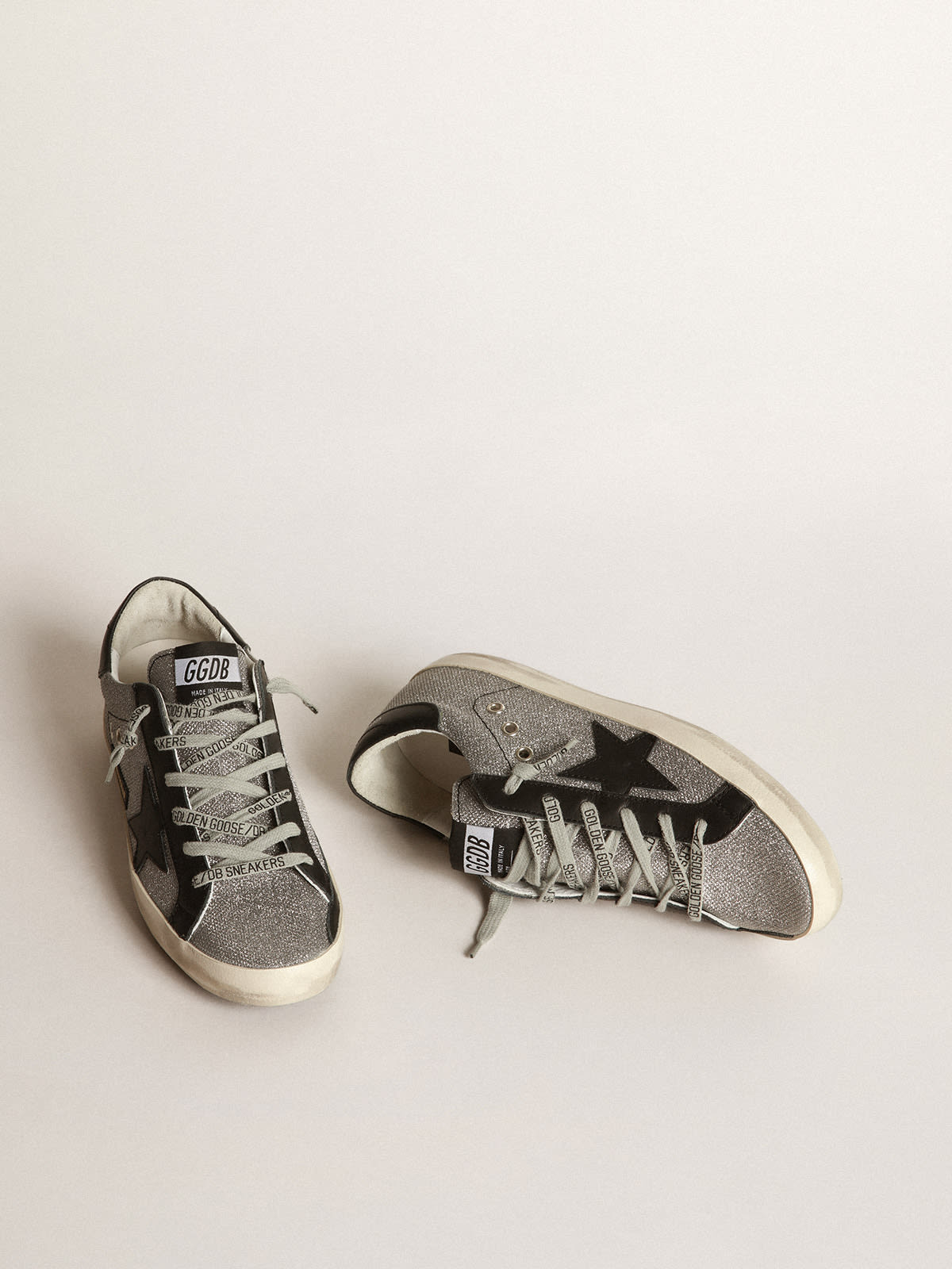 Sneakers Super Star noires avec tissu iris