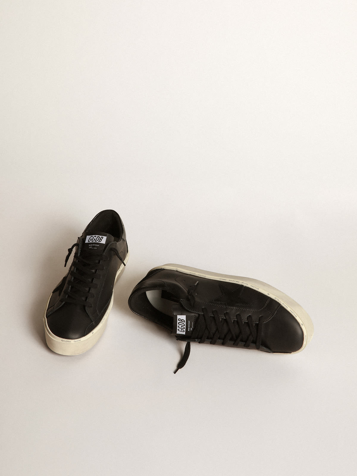 Golden Goose - Hi-Star sneakers in leather with studded GGDB lettering in 