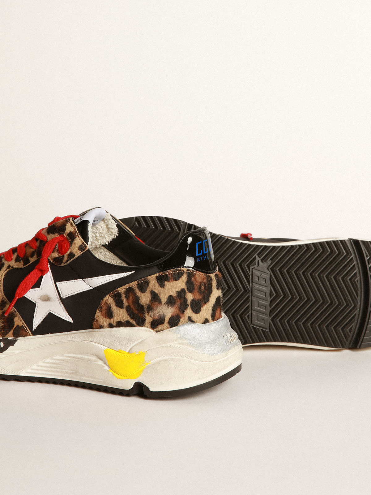 Golden goose store leopard running