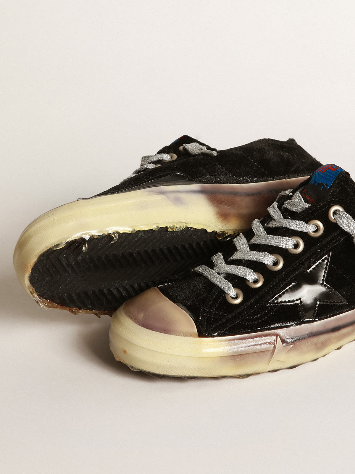Golden Goose - V-Star LTD sneakers in black velvet with a black laminated leather star and heel tab in 