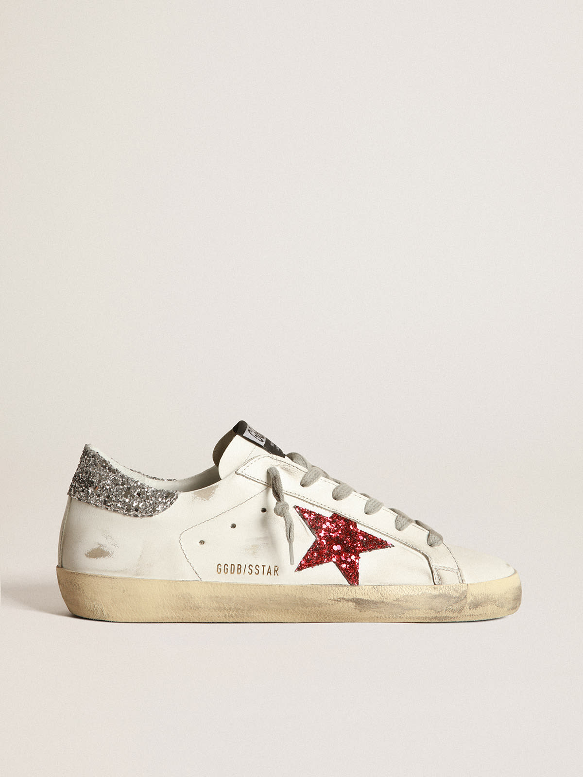 White Super Star sneakers in leather with glittery red star