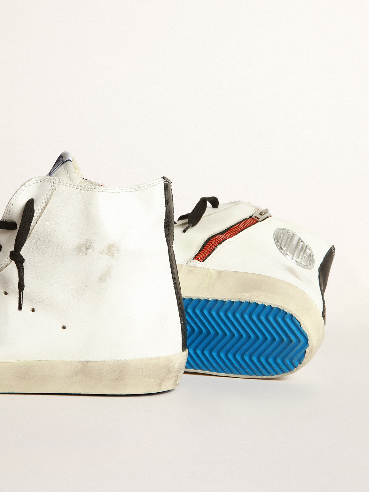 Francy sneakers in leather with suede star and blue sole | Golden Goose