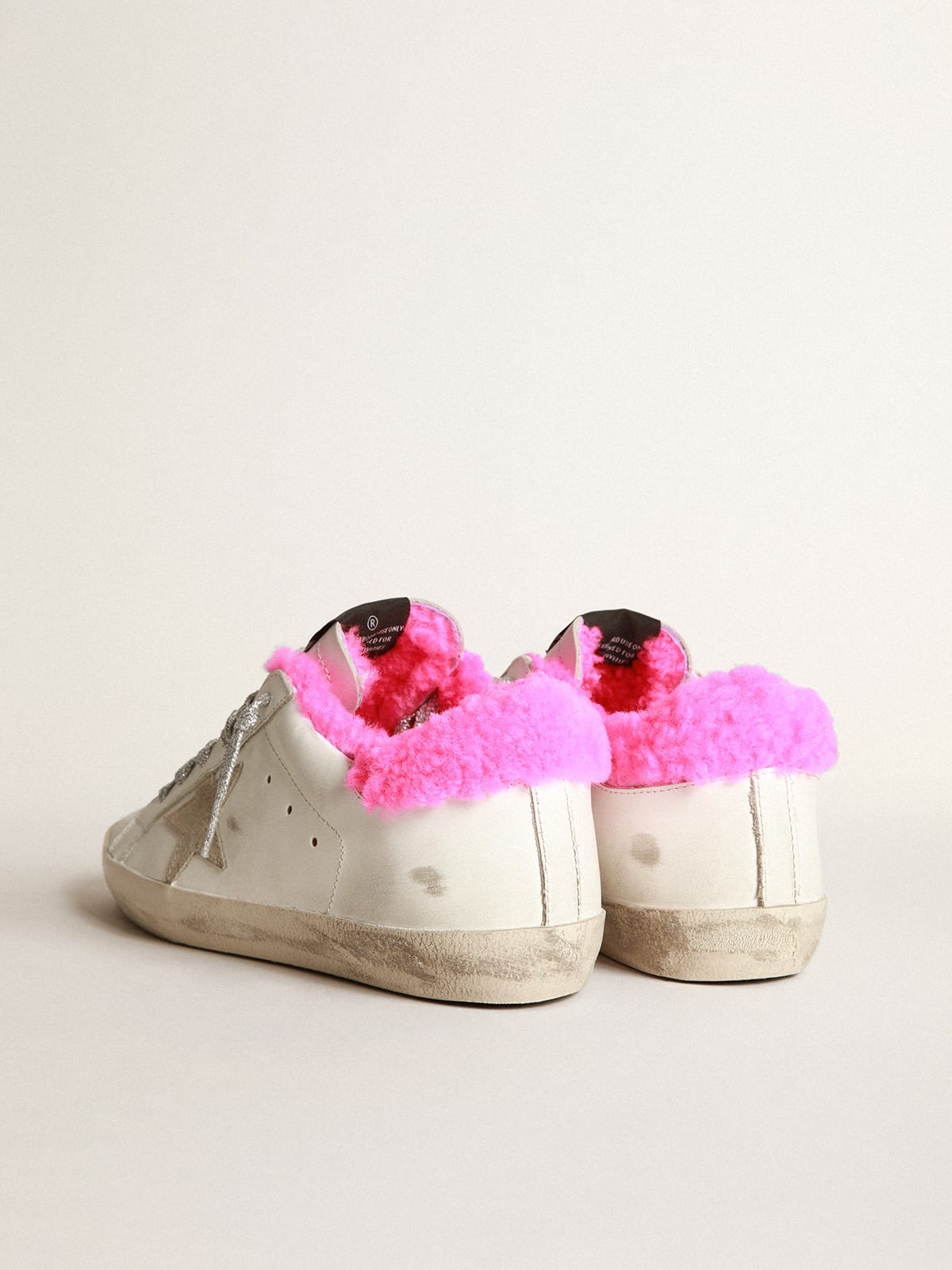 Golden Goose - Super-Star sneakers with fuchsia shearling lining and ice-gray suede star in 