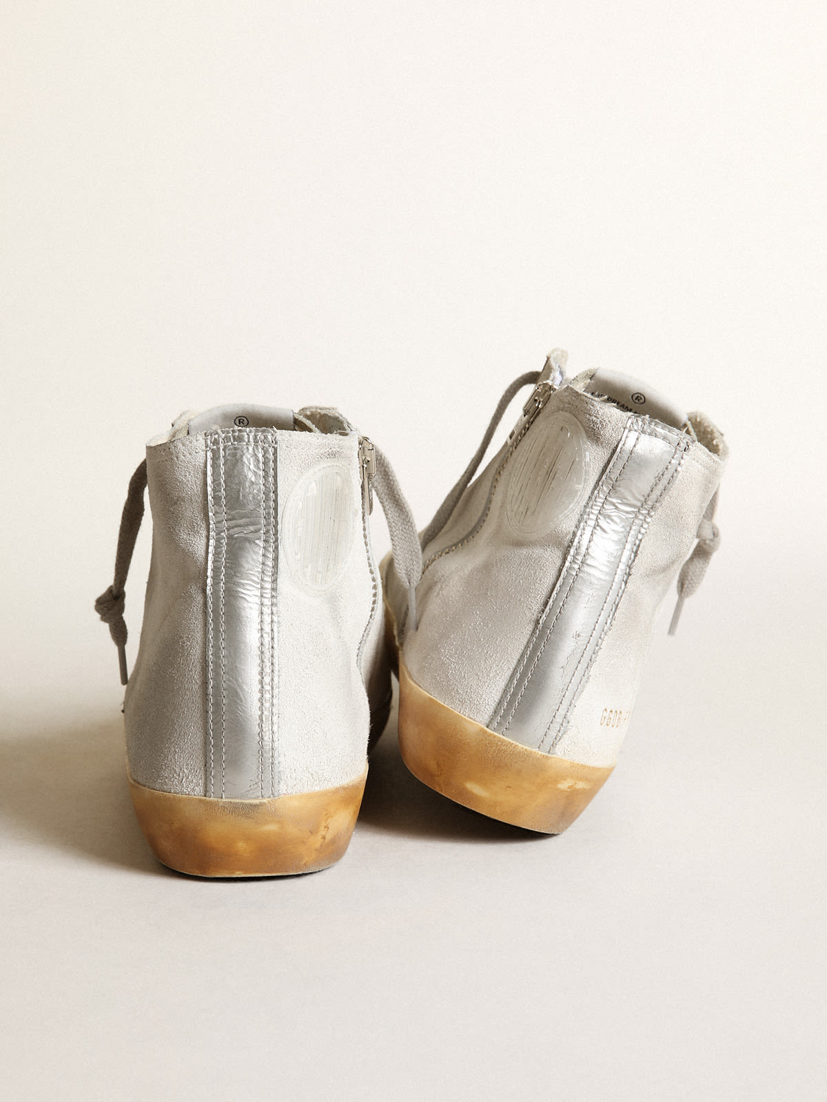 Golden Goose - Zapatillas deportivas Francy de ante blanco con lengüeta con microcristales Swarovski y estrella de piel negra in 