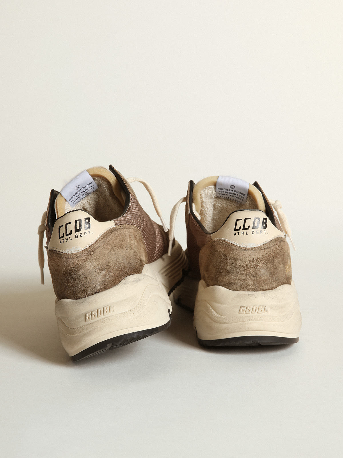 Golden Goose - Running Sole para hombre de malla y piel verde oliva con estrella color crema in 