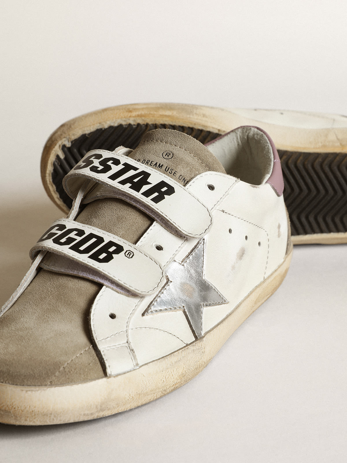 Old School sneakers with silver laminated leather star and dove 