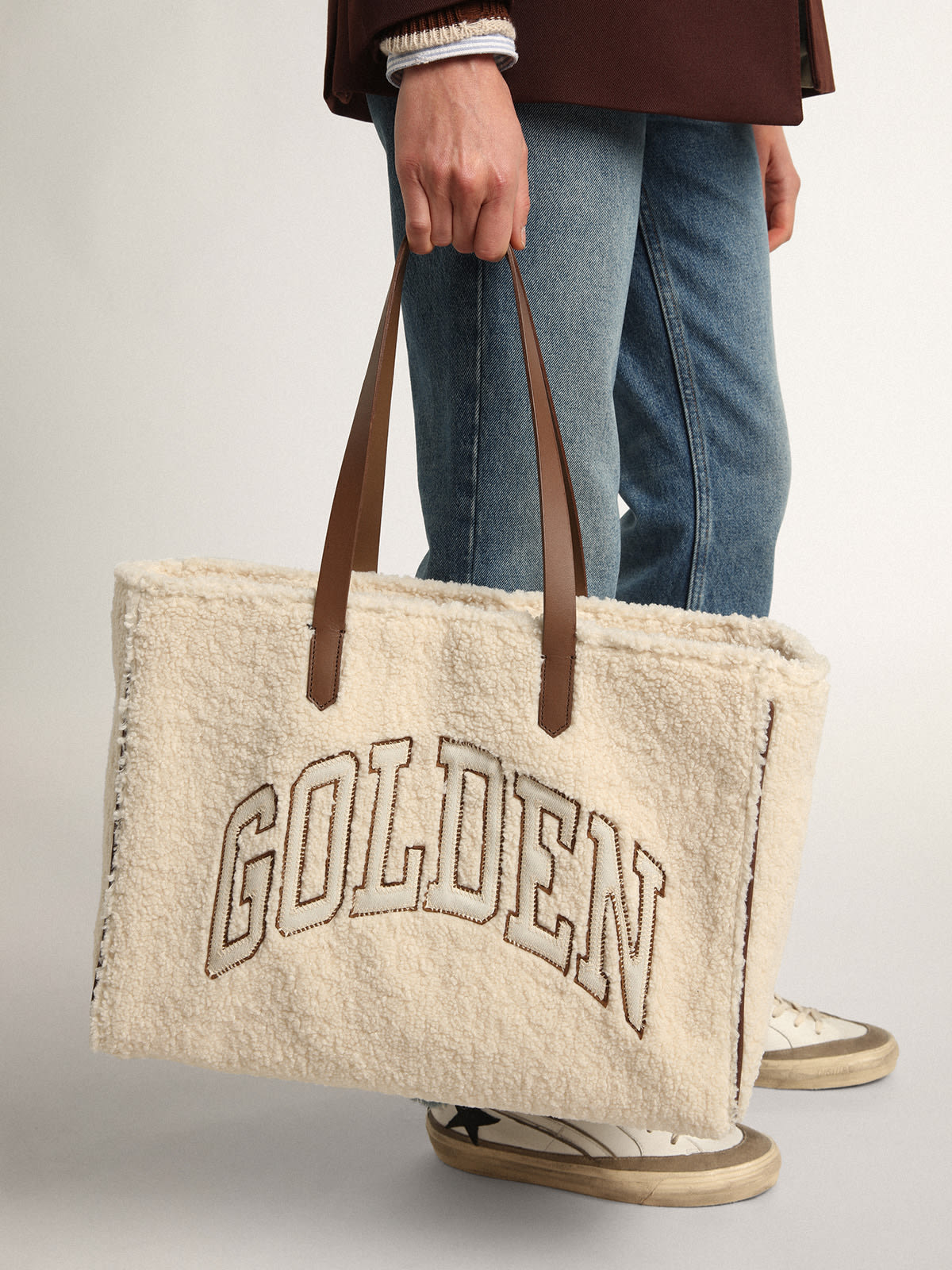 Golden Goose - レディース California Bag イースト・ウェスト フェイクファー in 