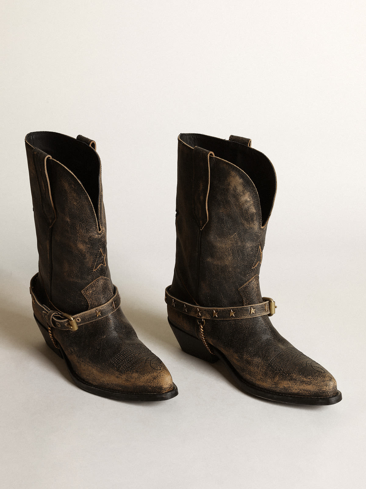 Golden goose 2025 distressed boots