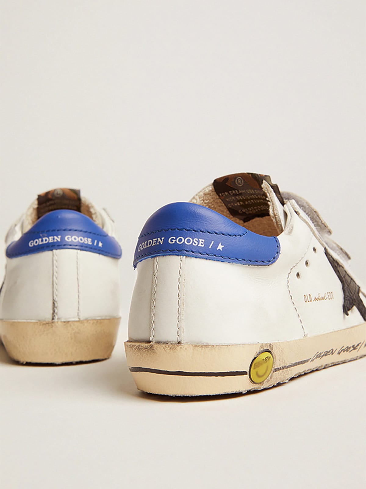 Golden Goose - Sneakers Old School Young avec étoile en cuir à imprimé python noir et contrefort en cuir bleu in 