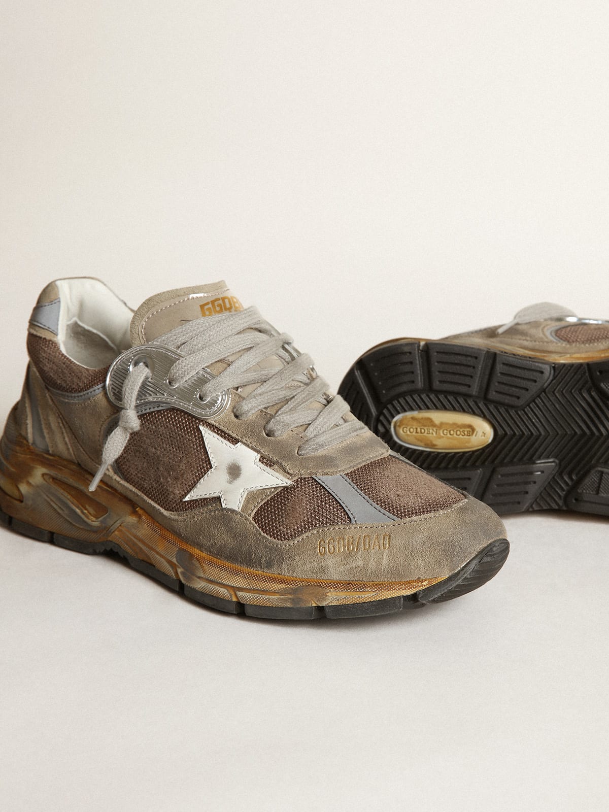 Golden Goose - Herren Dad-Star aus taubengrauem Mesh und Rauleder in 