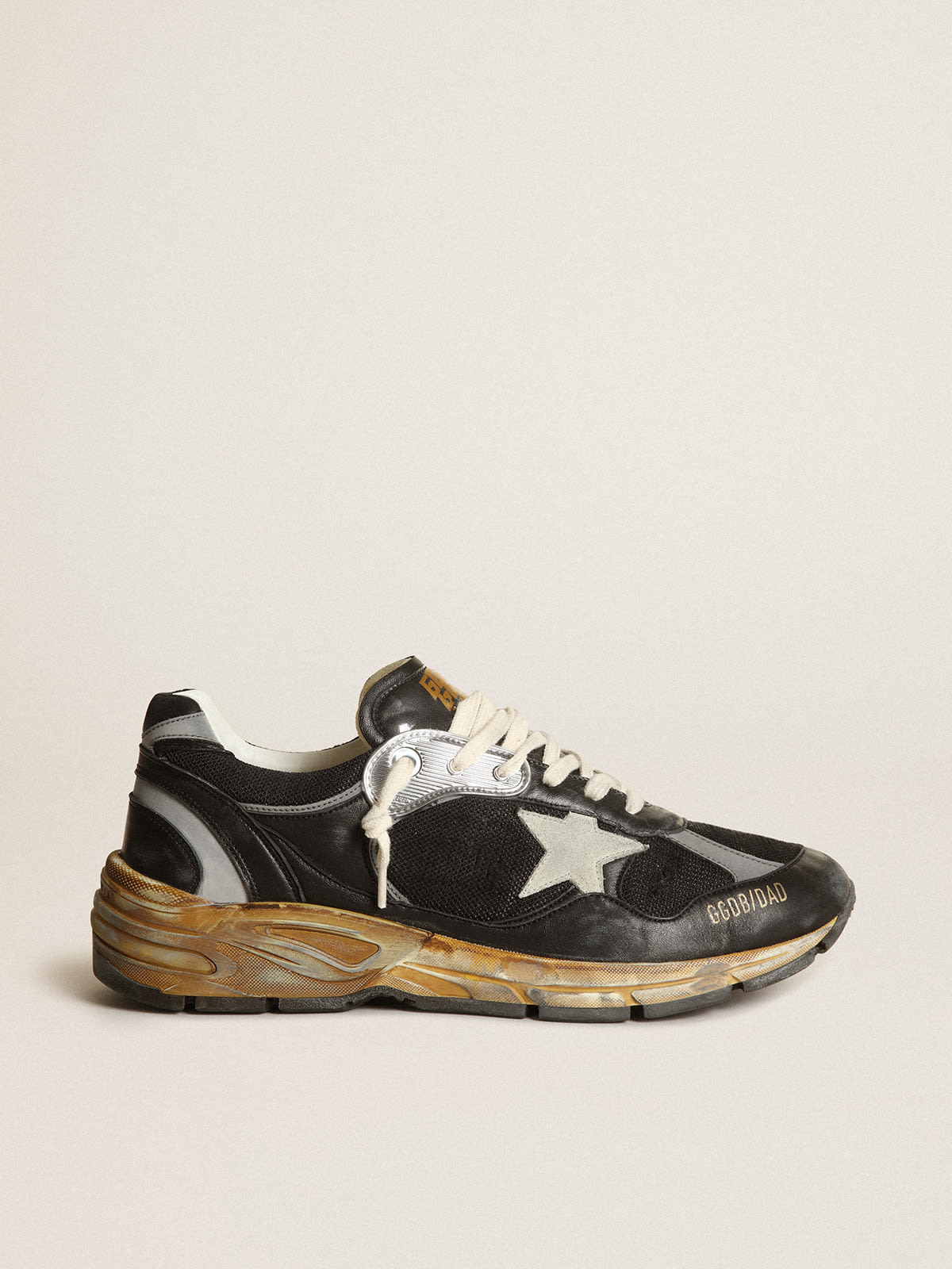 Golden Goose - Dad-Star para mujer de malla y napa negras con estrella color gris hielo in 