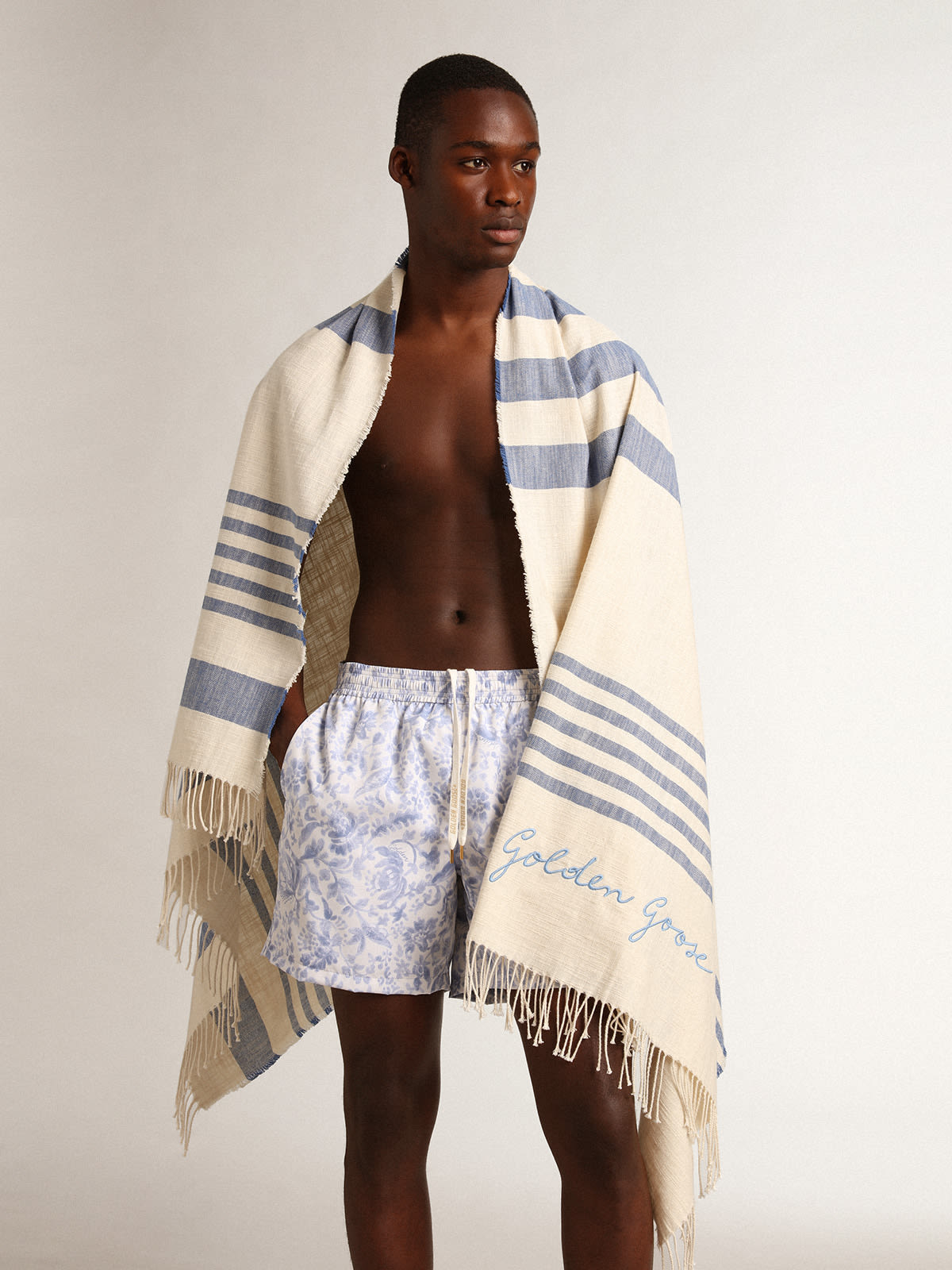 Golden Goose - Resort Collection cotton beach towel with blue stripes and fringing    in 