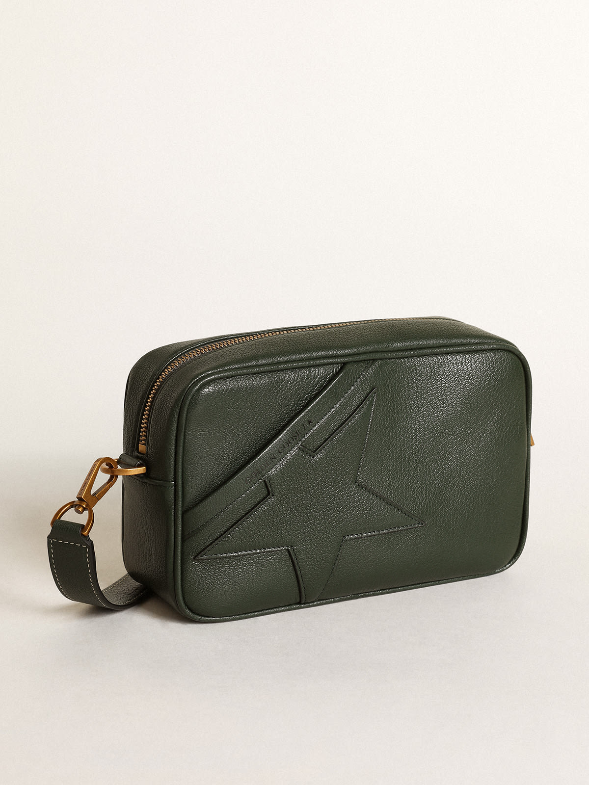 Golden Goose - Star Bag de piel verde oscuro con estrella tono sobre tono in 