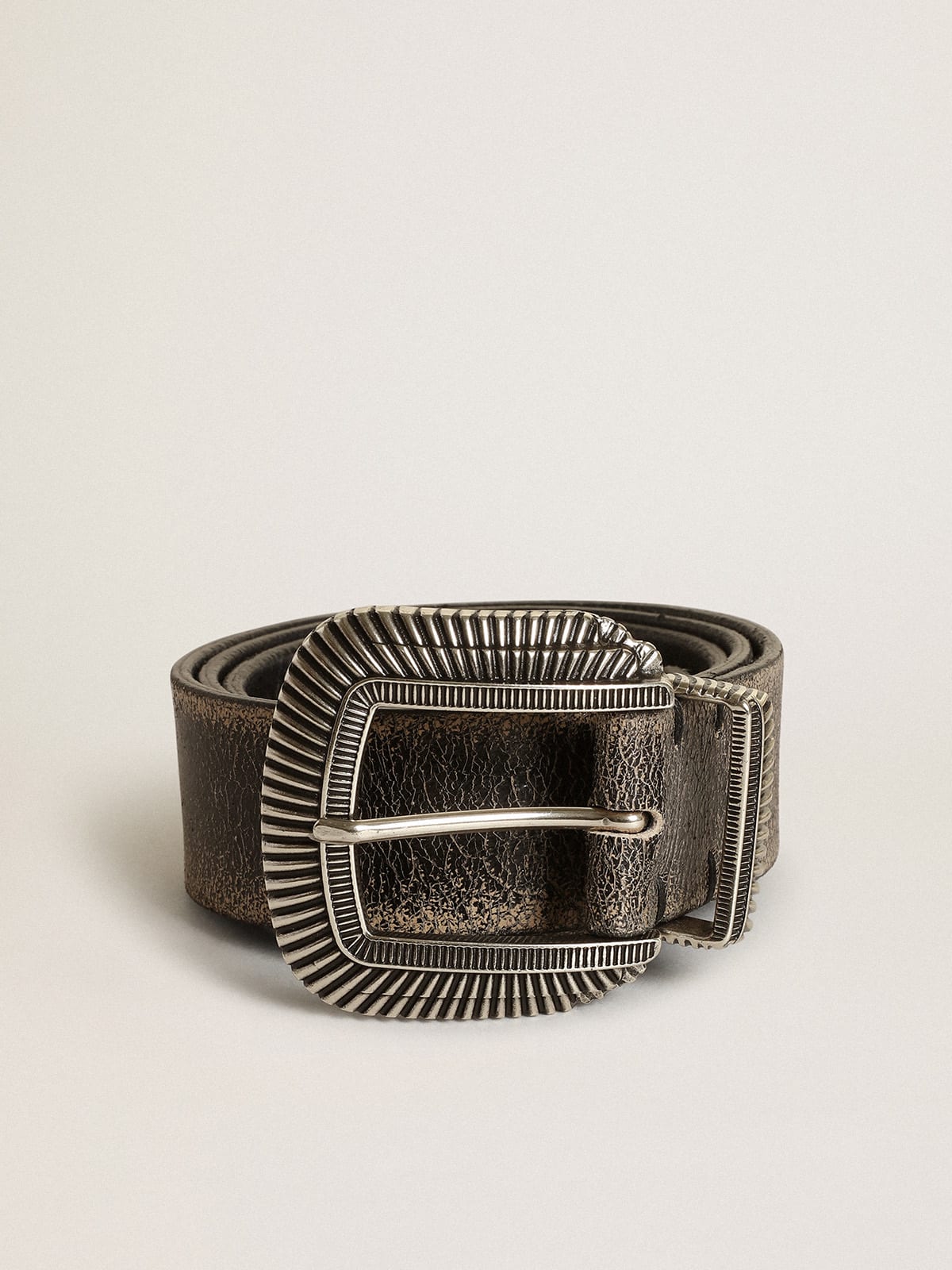 Ray belt in black leather with decorated buckle | Golden Goose