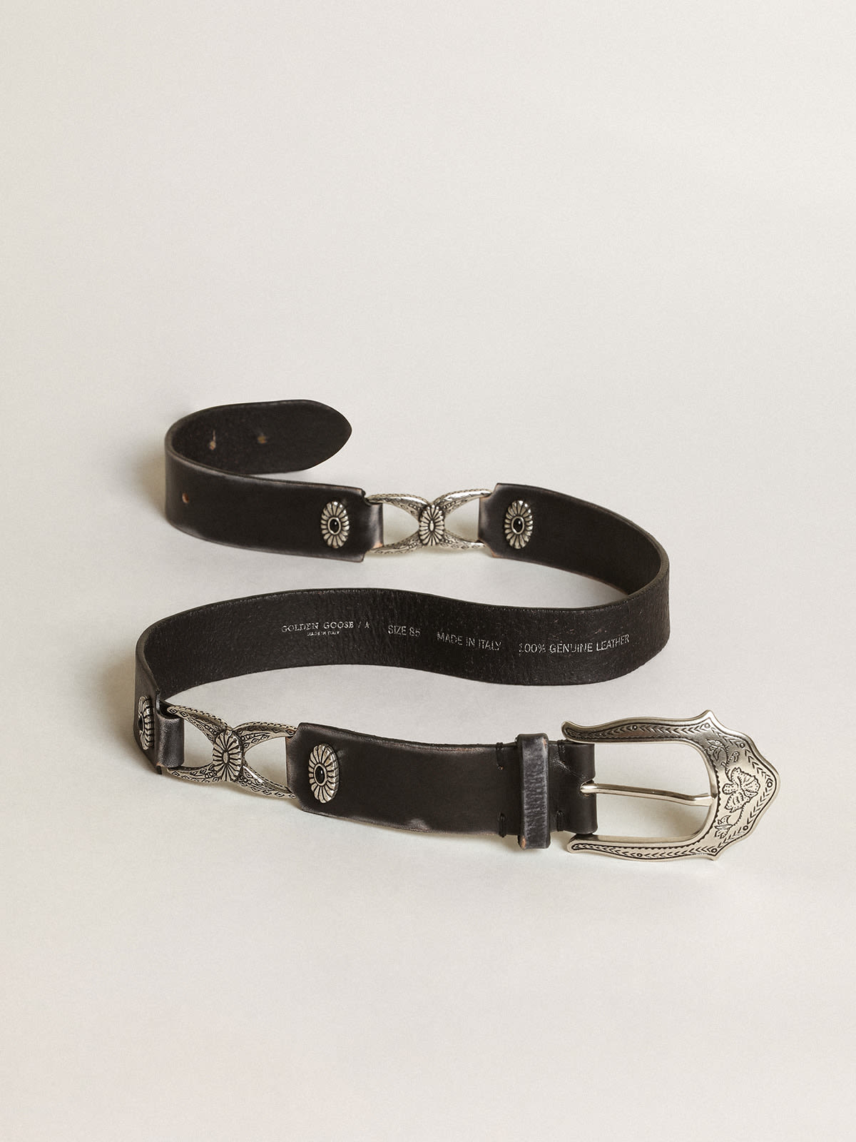 Golden Goose - Twins belt in black leather with vintage silver colored decorations in 