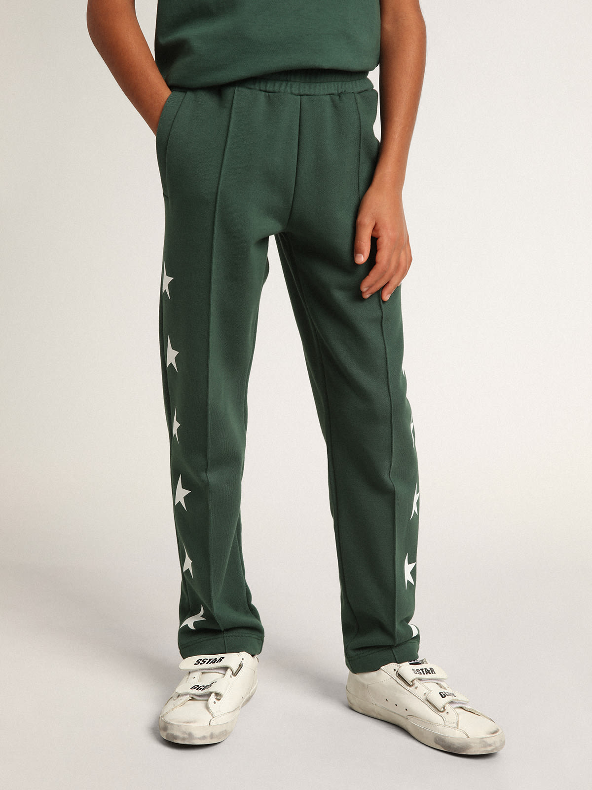 Golden Goose - Bright green joggers with contrasting stars in 