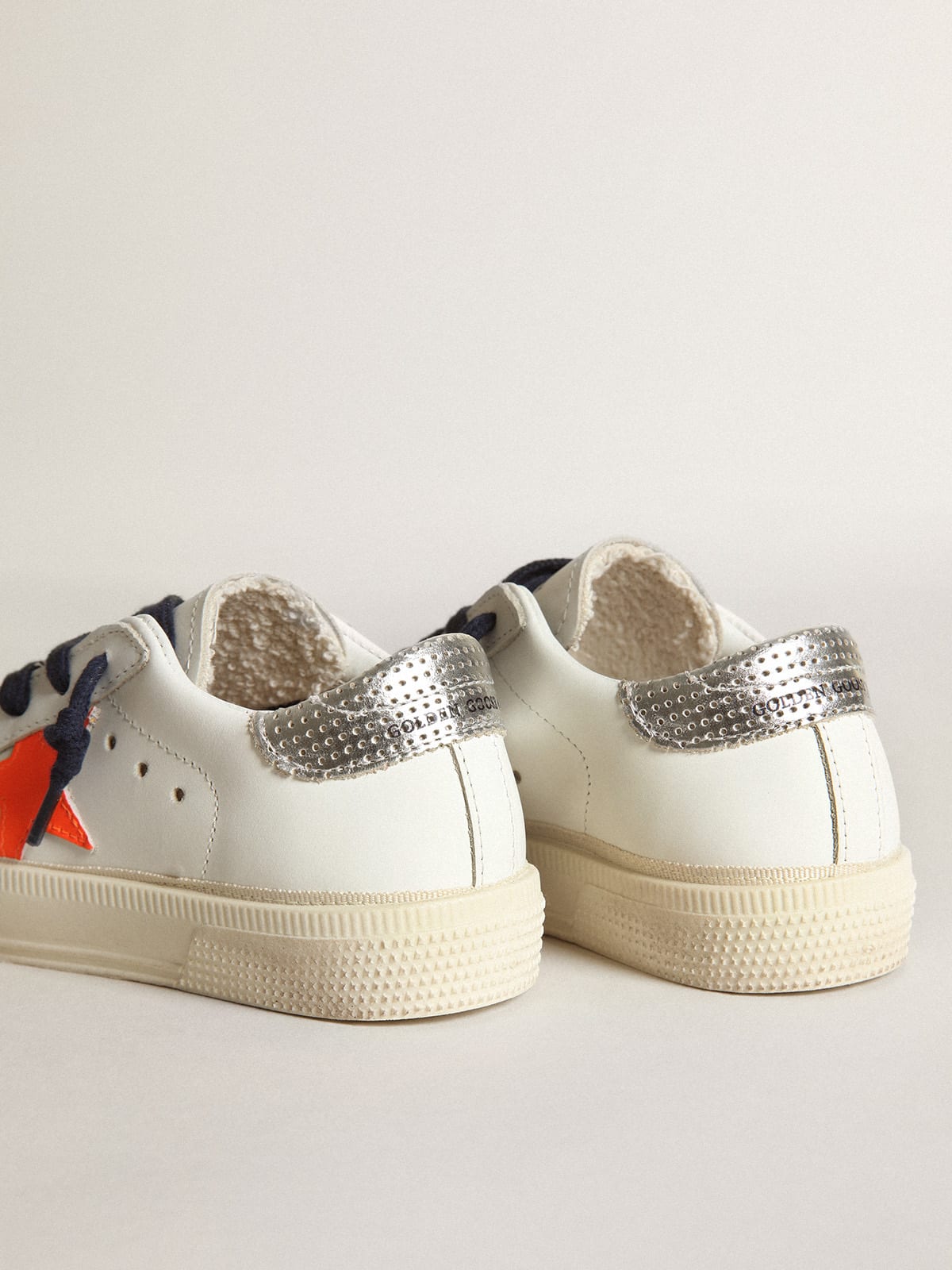 Junior May sneakers with fluorescent orange leather star and perforated ...
