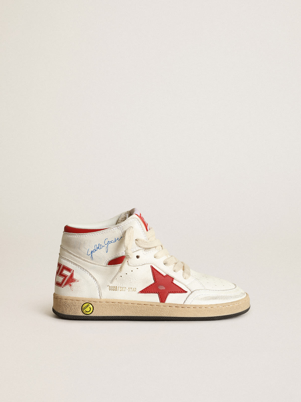 Golden Goose - Sneaker Sky-Star Young in nappa bianca con stella e talloncino in pelle rossa in 