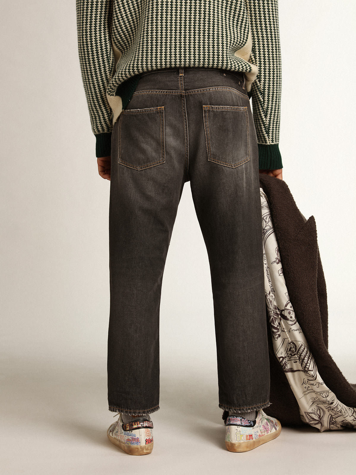 Golden Goose - Jeans neri Cory Collezione Journey dall'effetto stonewashed in 