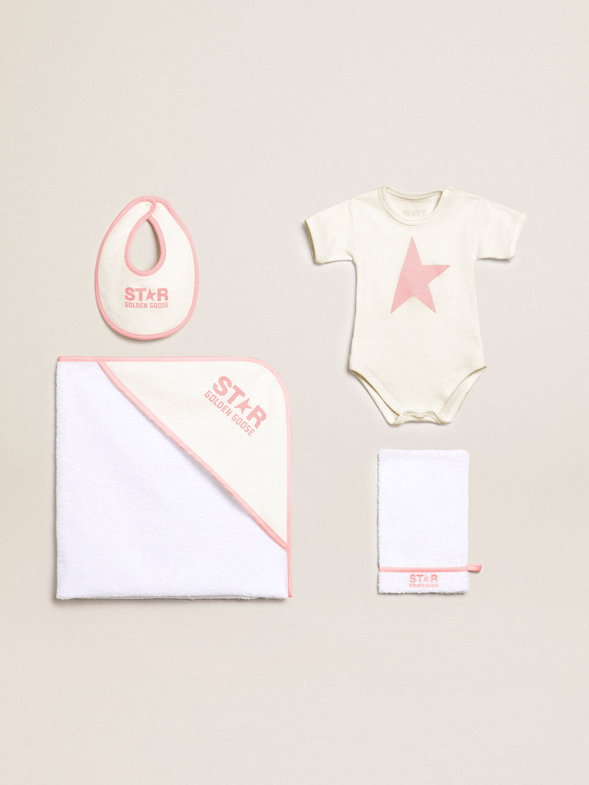 Golden Goose - Gift set in white with pink trim and logo in 