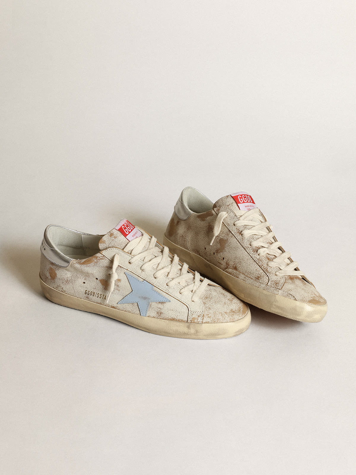 Golden Goose - Men's Super-Star with star in smoky light blue leather and silver heel in 