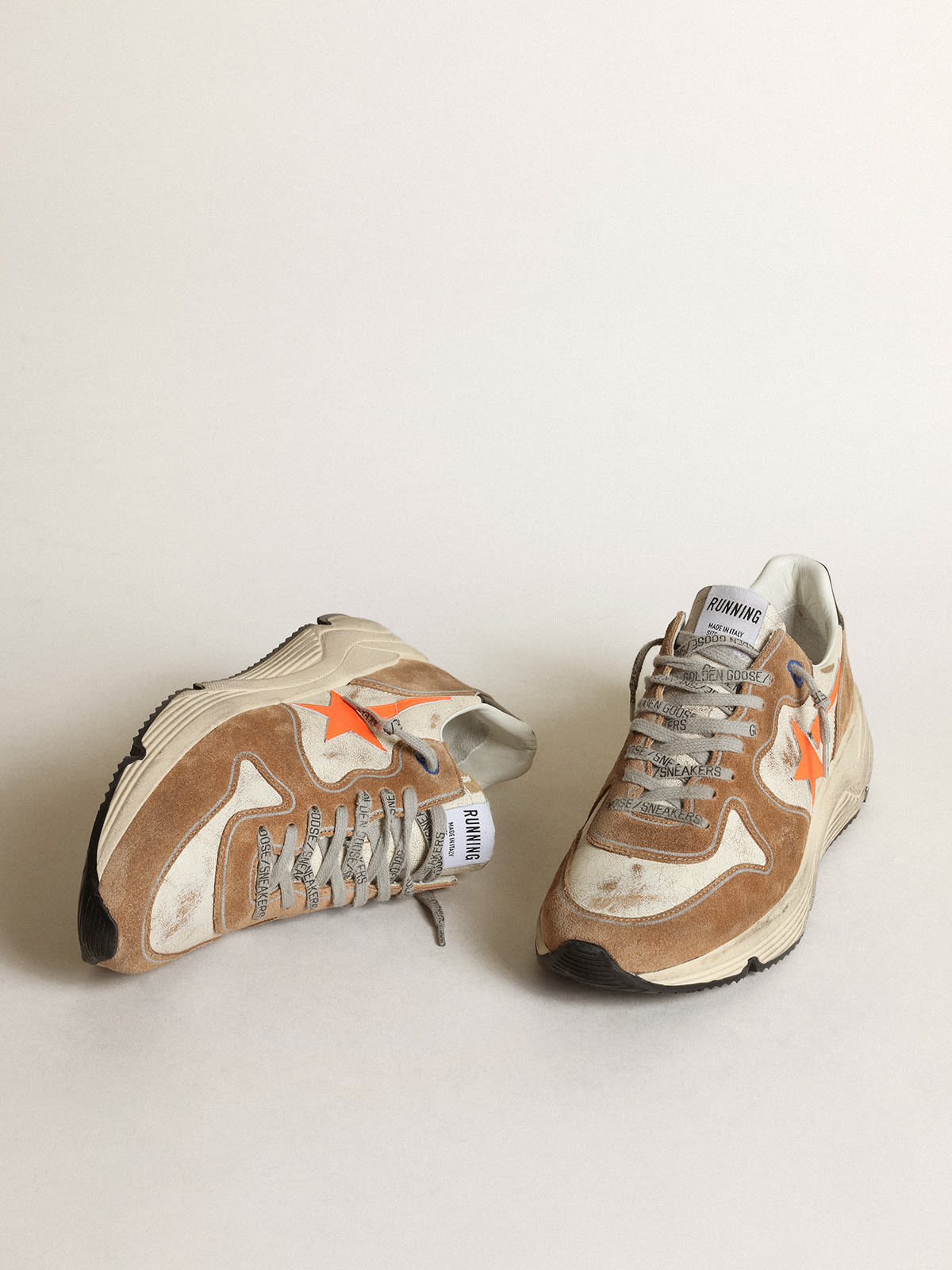 Golden Goose - Running Sole LTD sneakers in glossy white leather and tobacco-colored suede with fluorescent orange leather star in 