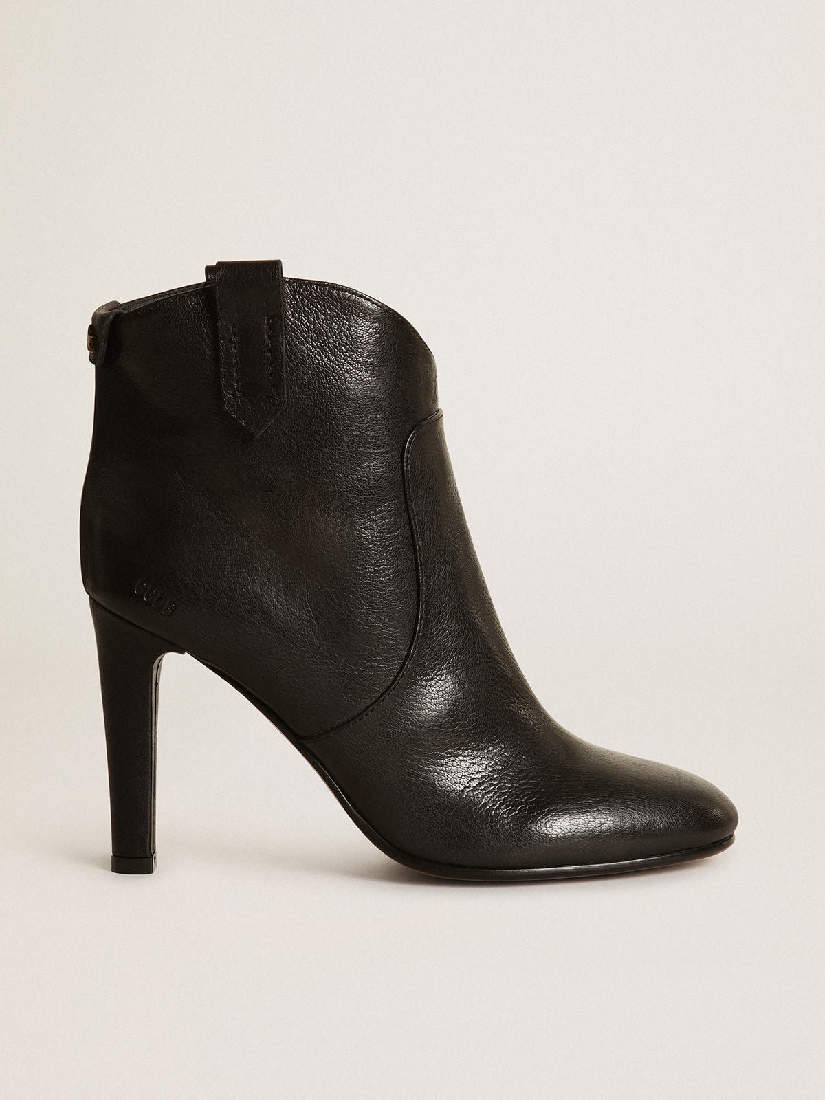 Golden Goose - Black leather Kelsey ankle boots in 